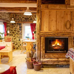 Couette-café Sognoincadore, Domegge di Cadore